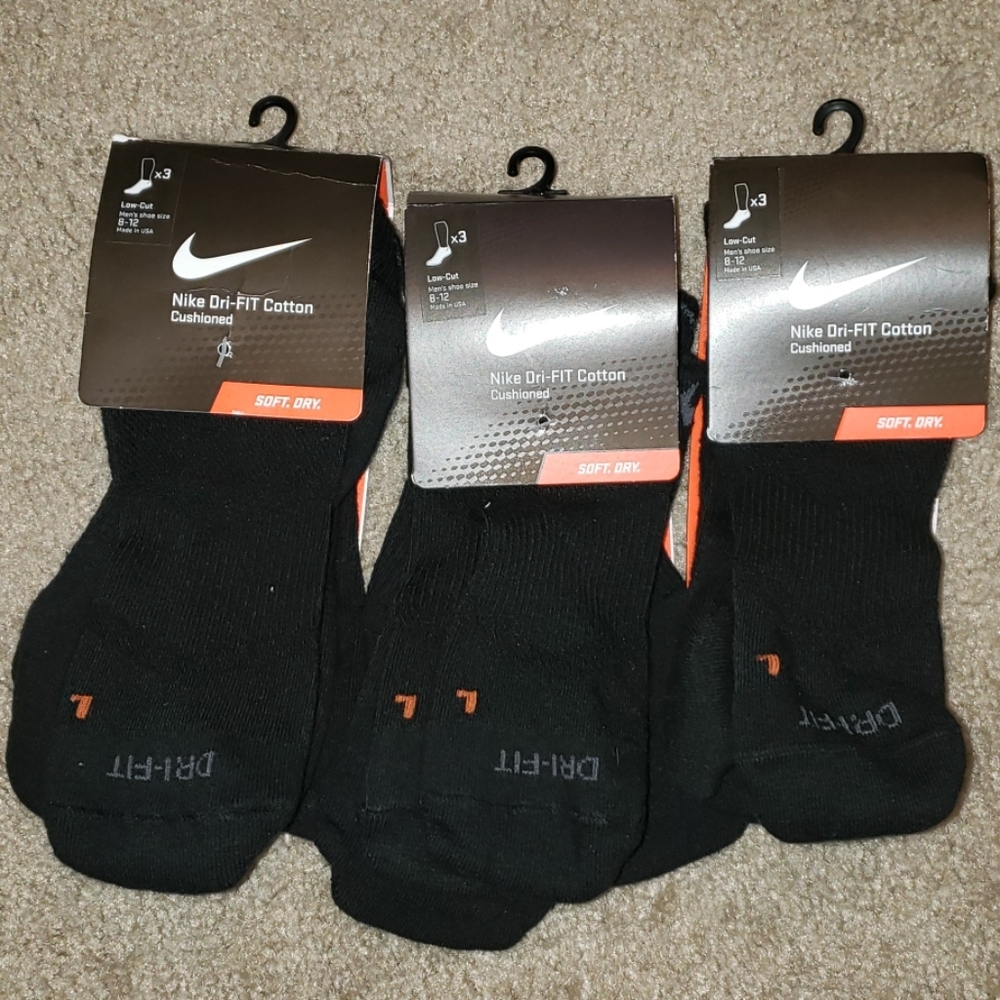 COPY - Nike dri-fit socks